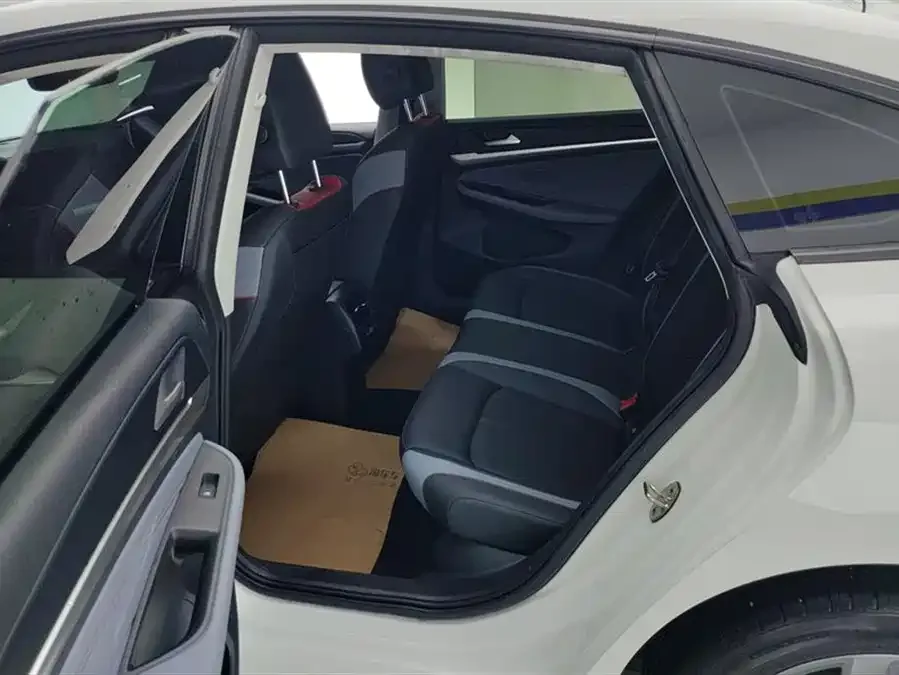 Volkswagen Lamando 2024 Lingdu Lingdu L 280TSI DSG Hot Edition 2024 — миниатюра 5
