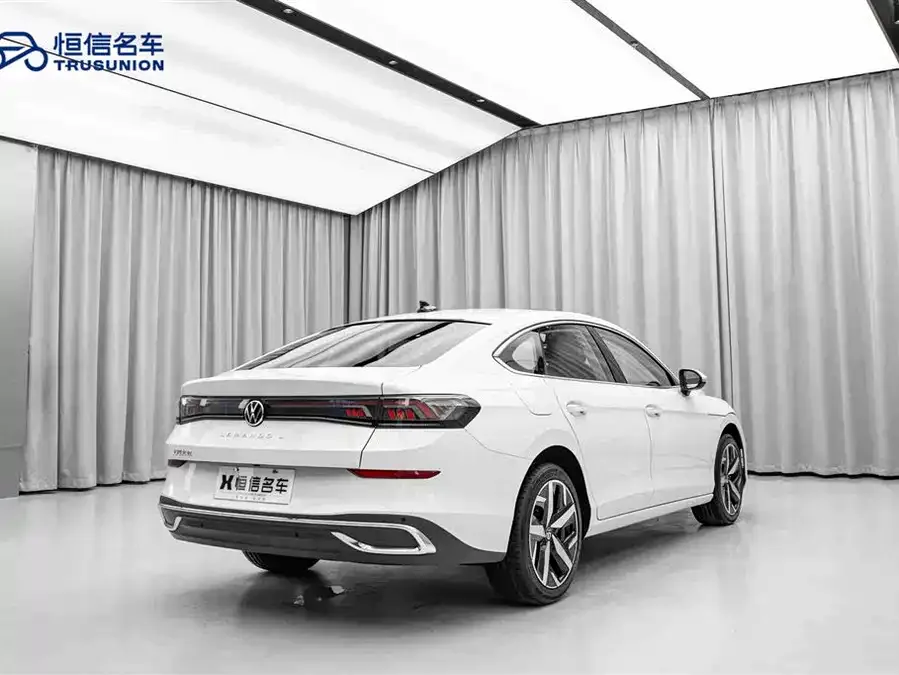 Volkswagen Lamando 2024 Lingdu Lingdu L 280TSI DSG Cool Edition 2024 — миниатюра 2