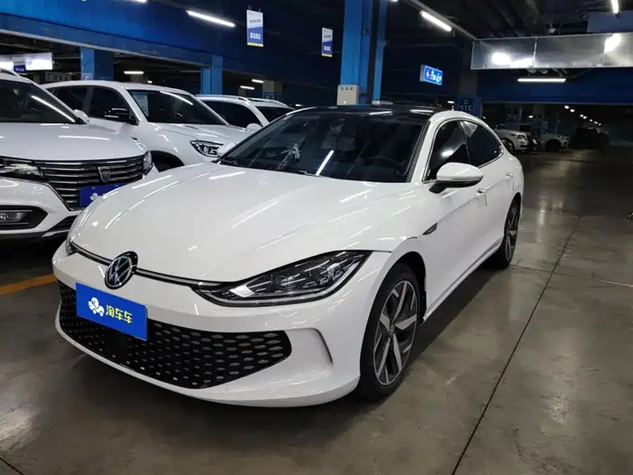 Volkswagen Lamando 2022 Lingdu Lingdu L 280TSI DSG Hot Edition 2023 — фото 1, купить с доставкой в Москву