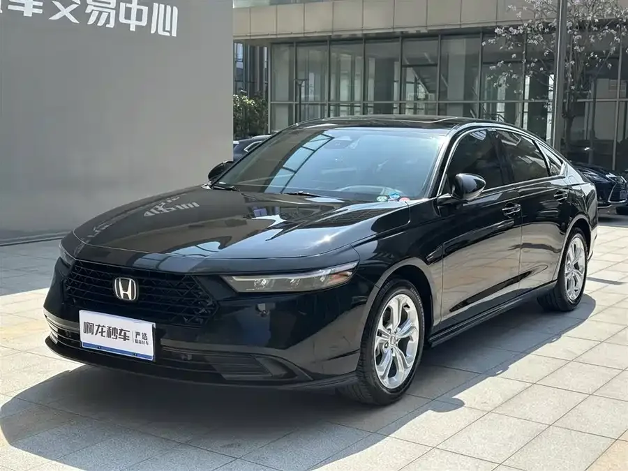Honda Accord Accord 2024 260TURBO Luxury Edition 2024 — миниатюра 3