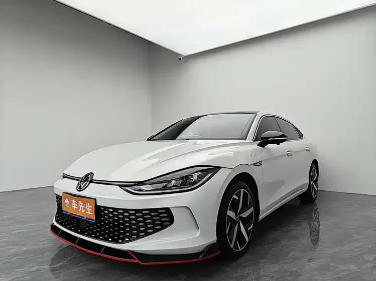 Volkswagen Lamando 2024 Lingdu Lingdu L 280TSI DSG Cool Edition 2024 — фото 1, купить с доставкой в Москву
