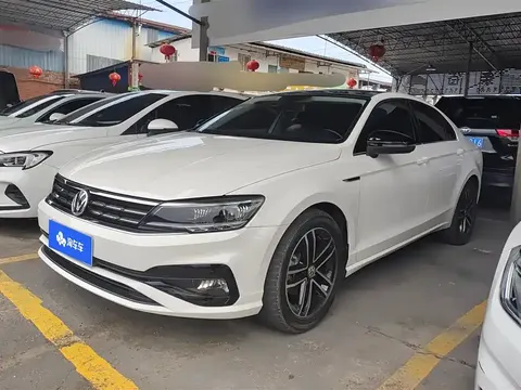 Volkswagen Lamando 2024 купить в Москве