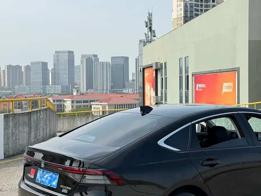Honda Accord Accord 2023 260TURBO Smart Edition 2023 — миниатюра 2