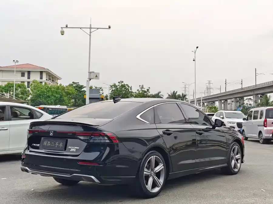 Honda Accord Accord 2023 260TURBO Excellence Edition 2023 — миниатюра 3