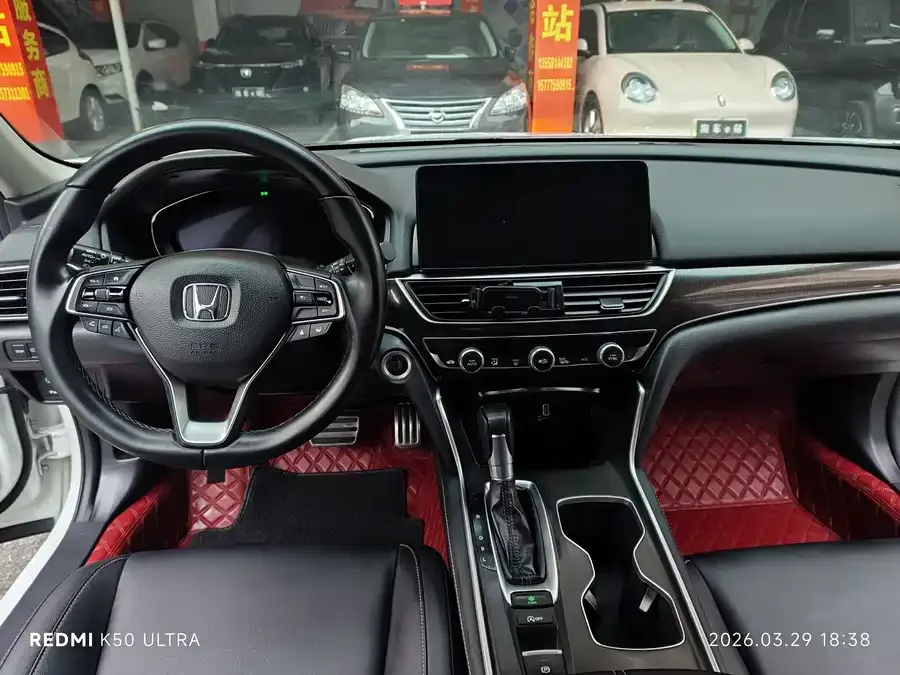 Honda Accord 2022 Accord 260TURBO Fantasy Night Premium Edition 2022 — миниатюра 4