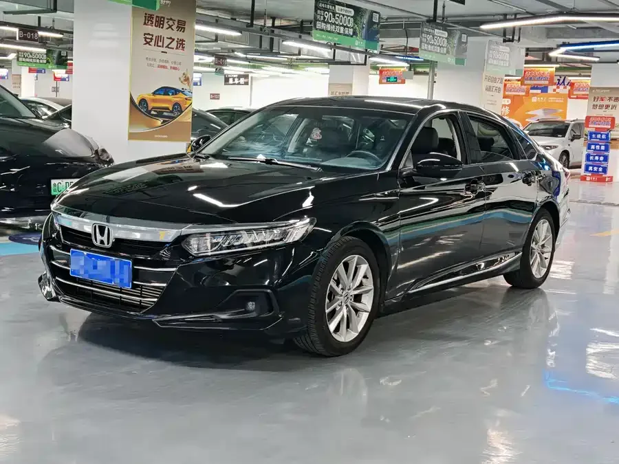 Honda Accord Accord 2022 260TURBO Deluxe Edition 2023 — фото 1, купить с доставкой в Москву