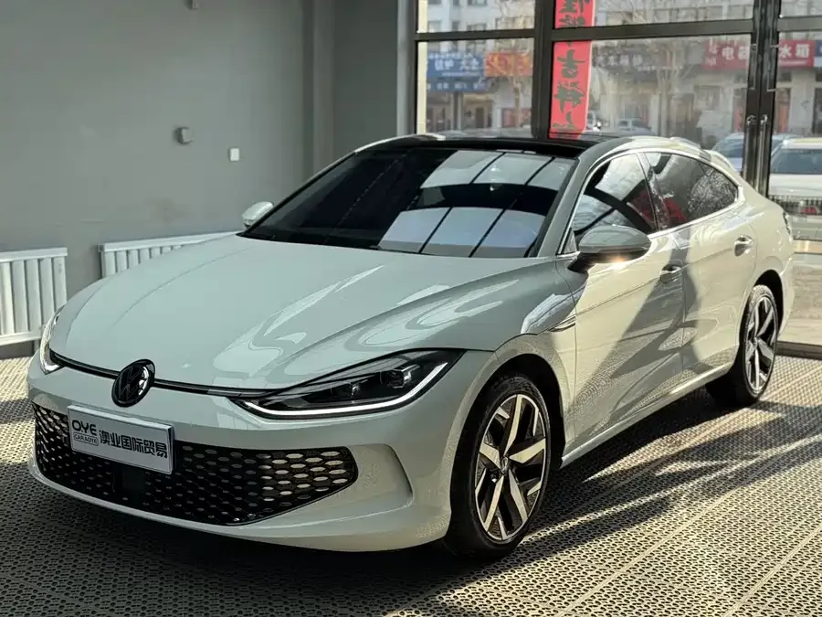 Volkswagen Lamando 2023 Lingdu Lingdu L 280TSI DSG Cool Edition 2023 — фото 1, купить с доставкой в Москву