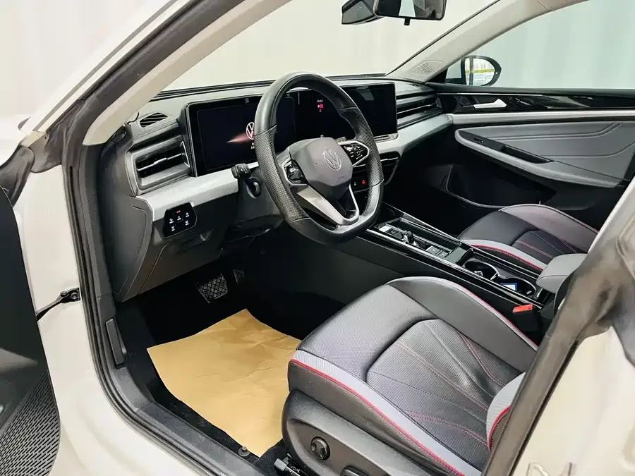 Volkswagen Lamando 2023 Lingdu Lingdu L 280TSI DSG Cool Edition 2024 — миниатюра 4