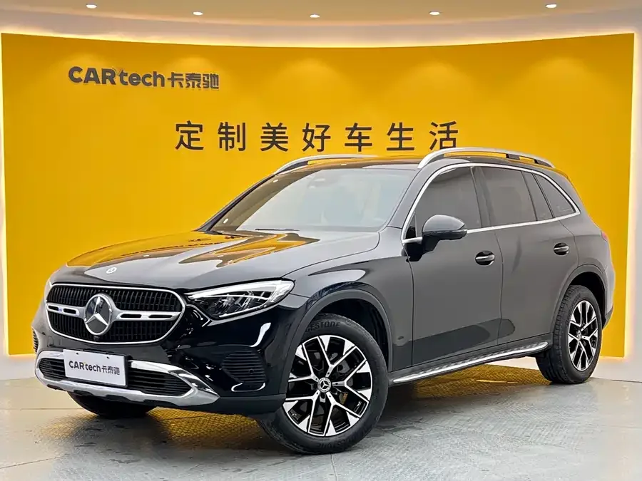 Mercedes-Benz GLC-Class 2023