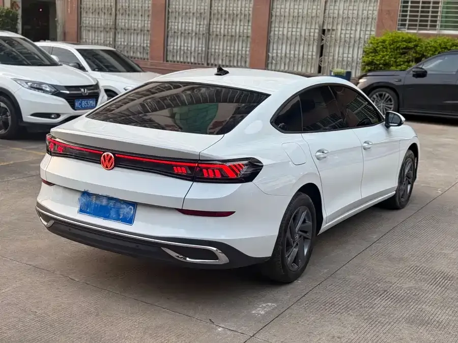 Volkswagen Lamando Lingdu 2025 Lingdu L 280TSI DSG Hot Edition 2025 — миниатюра 2