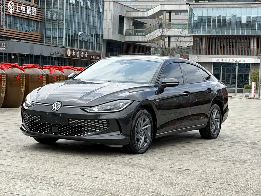 Volkswagen Lamando 2024 Lingdu Lingdu L 280TSI DSG Hot Edition 2024 — фото 1, купить с доставкой в Москву