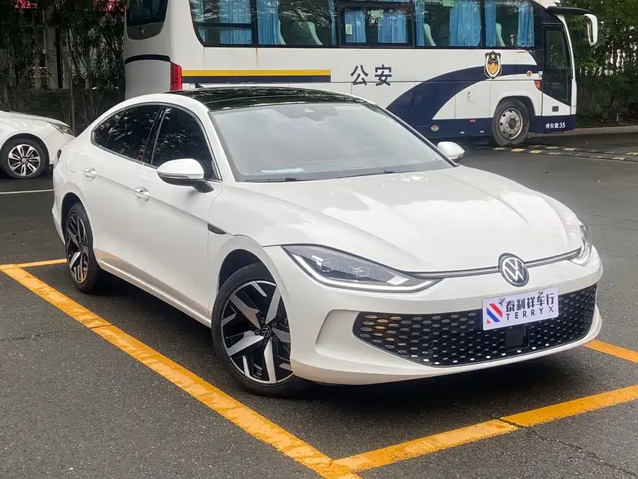Volkswagen Lamando 2023 Lingdu Lingdu L 280TSI DSG Cool Edition 2023 — миниатюра 3