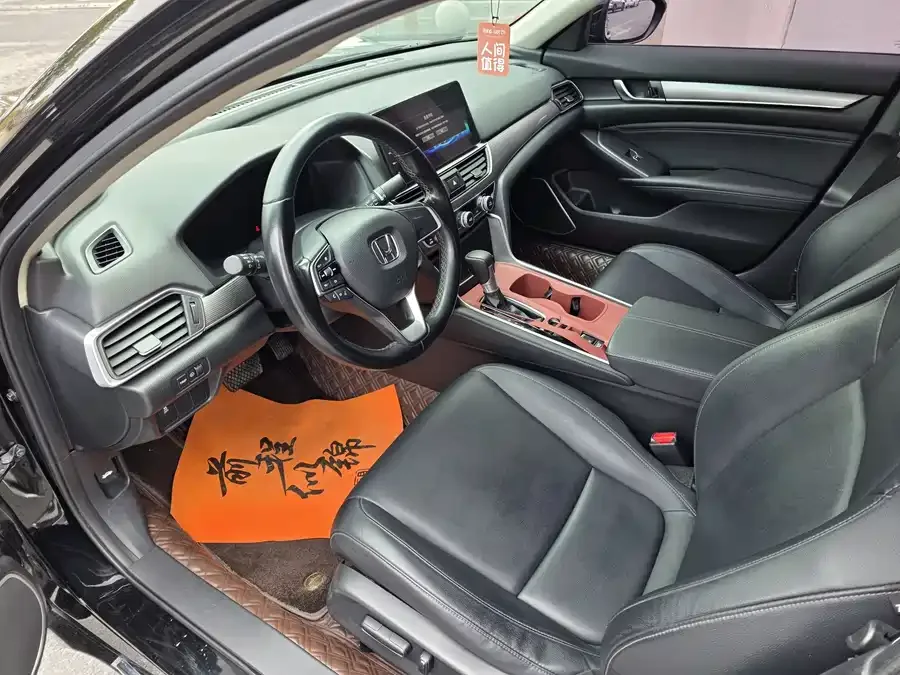 Honda Accord Accord 2022 260TURBO Deluxe Edition 2022 — миниатюра 5