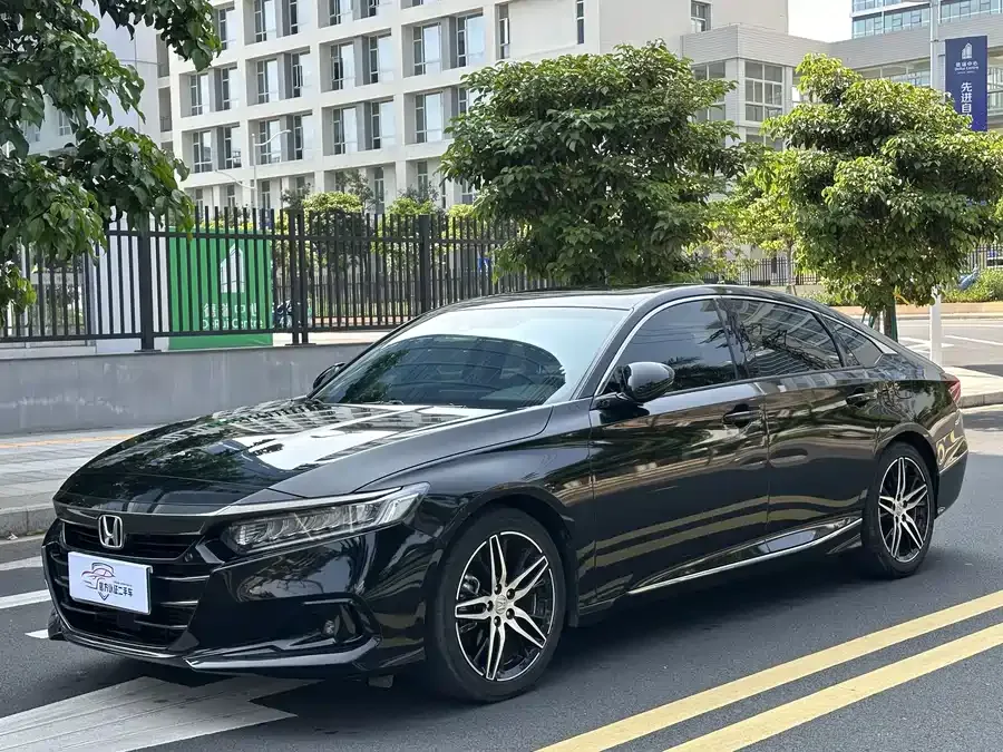 Honda Accord 2022 Accord 260TURBO Fantasy Night Premium Edition 2023 — фото 1, купить с доставкой в Москву