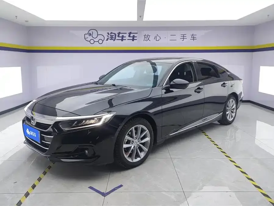 Honda Accord Accord 2022 260TURBO Deluxe Edition 2022 — фото 1, купить с доставкой в Москву