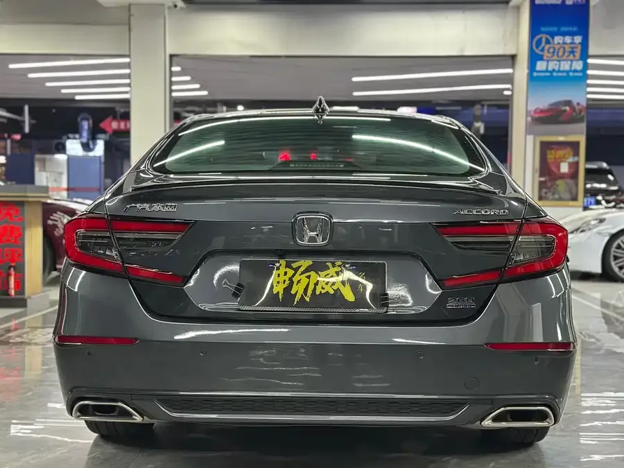 Honda Accord 2022 Accord 260TURBO Fantasy Night Premium Edition 2022 — миниатюра 4
