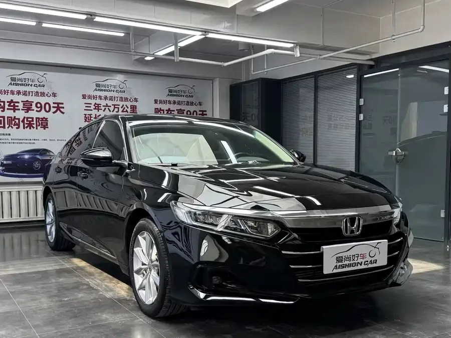 Honda Accord Accord 2022 260TURBO Deluxe Edition 2022 — миниатюра 3
