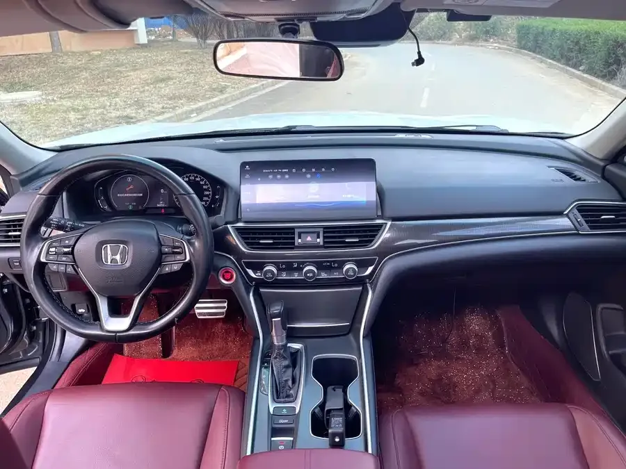 Honda Accord 2022 Accord 260TURBO Fantasy Night Premium Edition 2022 — миниатюра 2