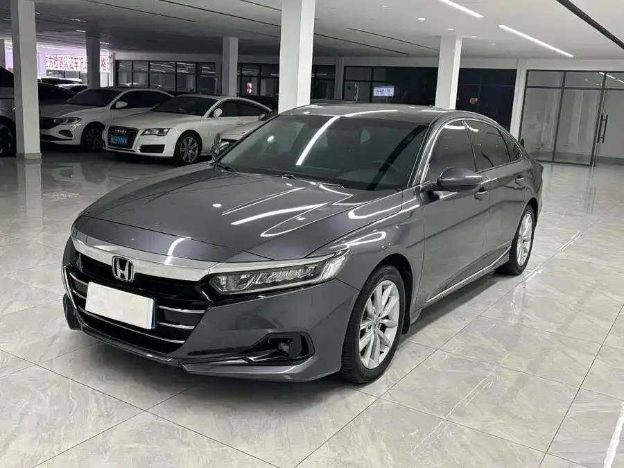 Honda Accord Accord 2022 260TURBO Deluxe Edition 2022 — фото 1, купить с доставкой в Москву
