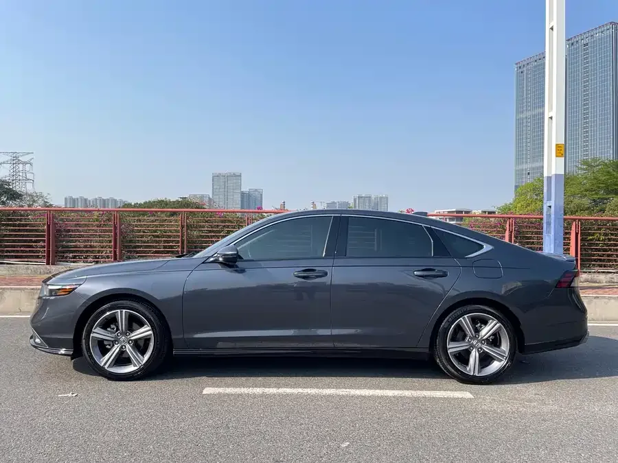 Honda Accord Accord 2023 260TURBO Excellence Edition 2024 — миниатюра 3