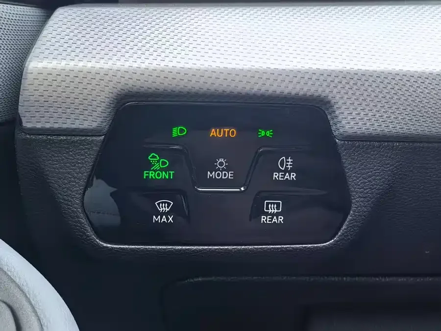 Volkswagen Lamando 2022 Lingdu Lingdu L 280TSI DSG Cool Edition 2022 — миниатюра 5