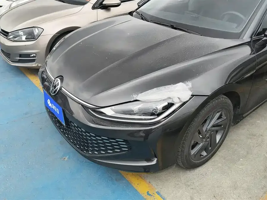 Volkswagen Lamando 2024 Lingdu Lingdu L 280TSI DSG Hot Edition 2024 — фото 1, купить с доставкой в Москву