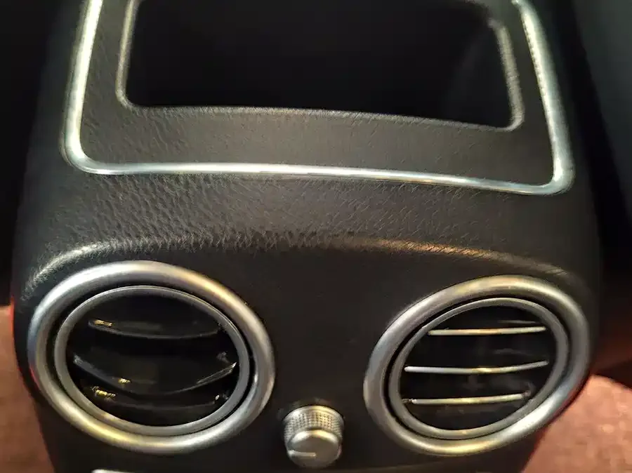 Mercedes-Benz GLC-Class Mercedes-Benz GLC 2022 GLC 300 L 4MATIC Dynamic 2022 — миниатюра 4