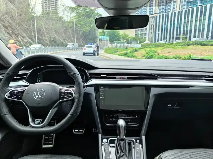 Volkswagen FAW- CC FAW-Volkswagen CC 2021 380TSI Brilliant Edition 2022 — миниатюра 4