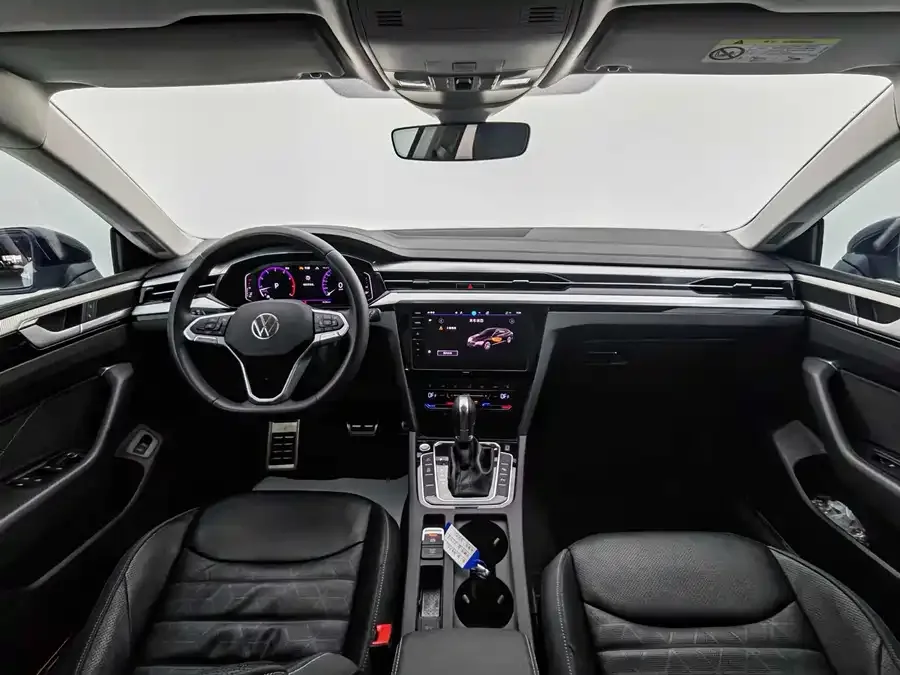 Volkswagen FAW- CC FAW-Volkswagen CC 2023 Shooting Brake 380TSI Hunting Heart Edition 2024 — миниатюра 4