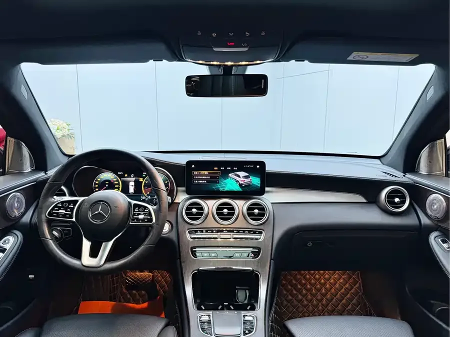 Mercedes-Benz GLC-Class Mercedes-Benz GLC 2022 Model 3 GLC 260 L 4MATIC Dynamic 2022 — миниатюра 2