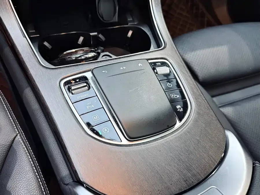 Mercedes-Benz GLC-Class Mercedes-Benz GLC 2022 Model 3 GLC 260 L 4MATIC Dynamic 2022 — миниатюра 5