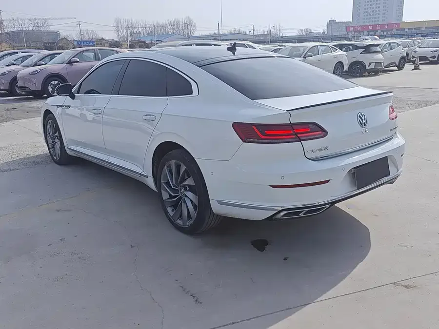 Volkswagen FAW- CC FAW-Volkswagen CC 2021 380TSI Eye-catching Edition 30th Anniversary Edition 2022 — миниатюра 3