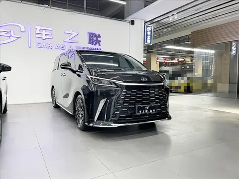 Lexus LM 2024 buy in Moscow