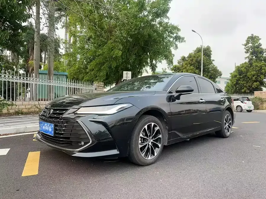 Toyota Avalon Avalon 2023 2.0L Luxury Edition 2024 — фото 1, купить с доставкой в Москву