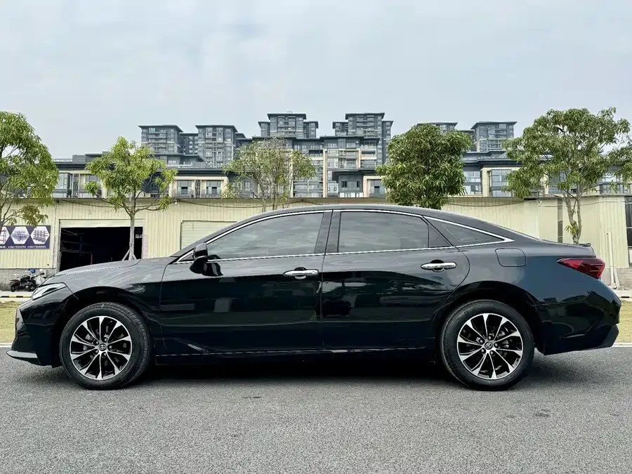 Toyota Avalon Avalon 2023 2.5L Luxury Edition 2024 — миниатюра 5