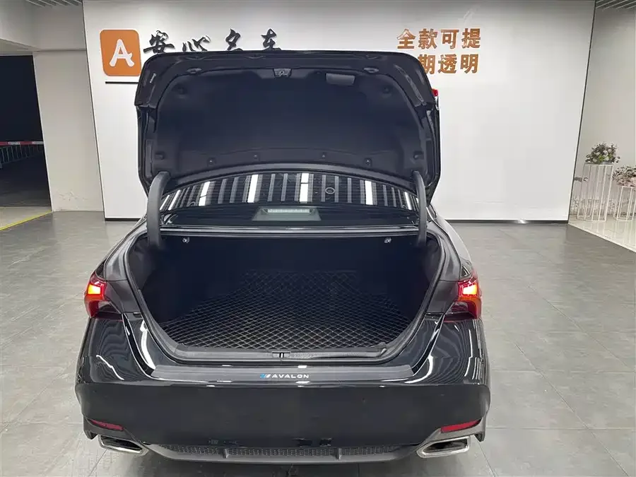 Toyota Avalon Asia Dragon 2022 2.5L Deluxe Edition 2022 — миниатюра 2