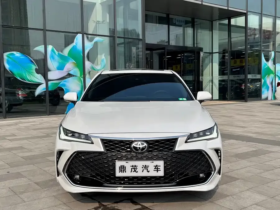 Toyota Avalon 2023