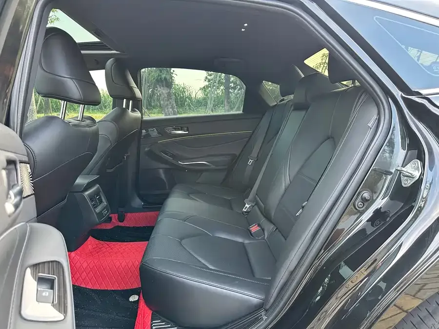 Toyota Avalon Avalon 2023 2.5L Luxury Edition 2024 — миниатюра 3