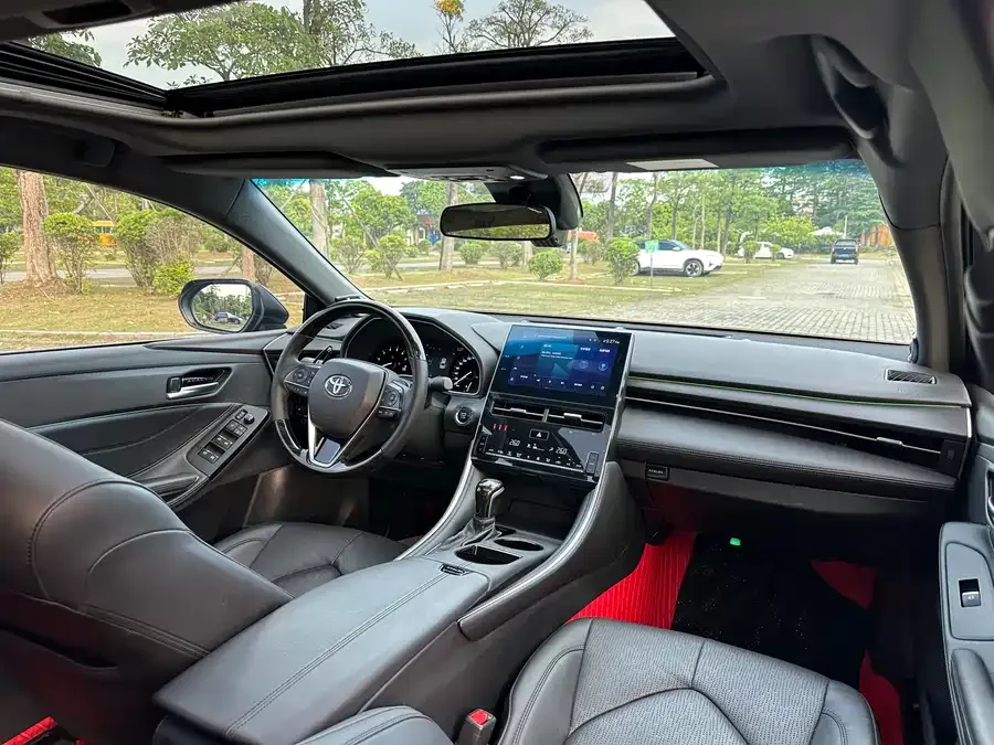 Toyota Avalon Avalon 2023 2.5L Luxury Edition 2024 — миниатюра 4