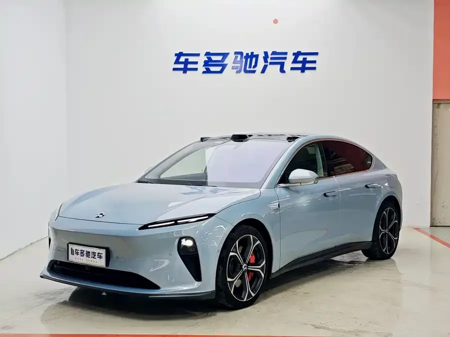 NIO ET5 2022