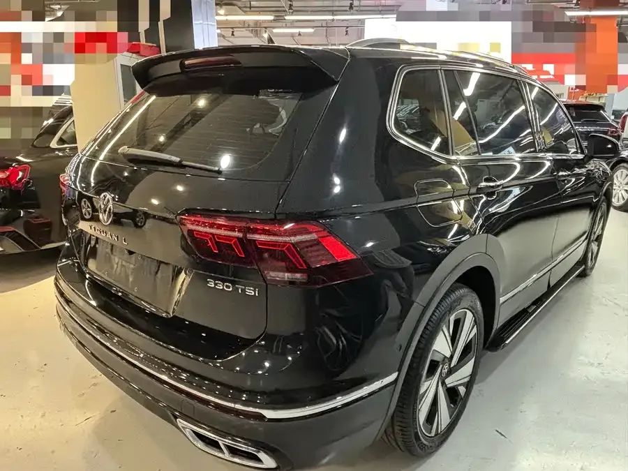 Volkswagen Tiguan L Tiguan L 2023 330TSI Automatic 2WD R-Line Enjoy Edition 2023 — миниатюра 3