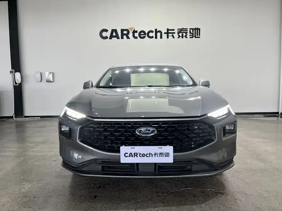 Ford Mondeo Mondeo 2025 2.0T EcoBoost Luxury Edition 2024 — миниатюра 2