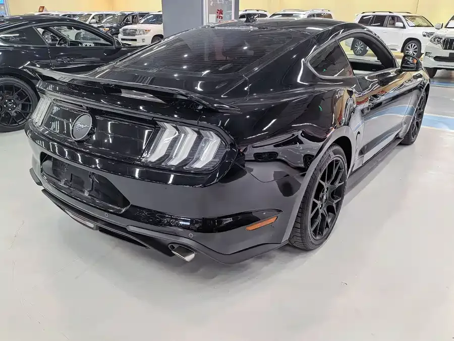 Ford Mustang Mustang 2021 2.3T EcoBoost Black Shadow Special Edition 2022 — миниатюра 4