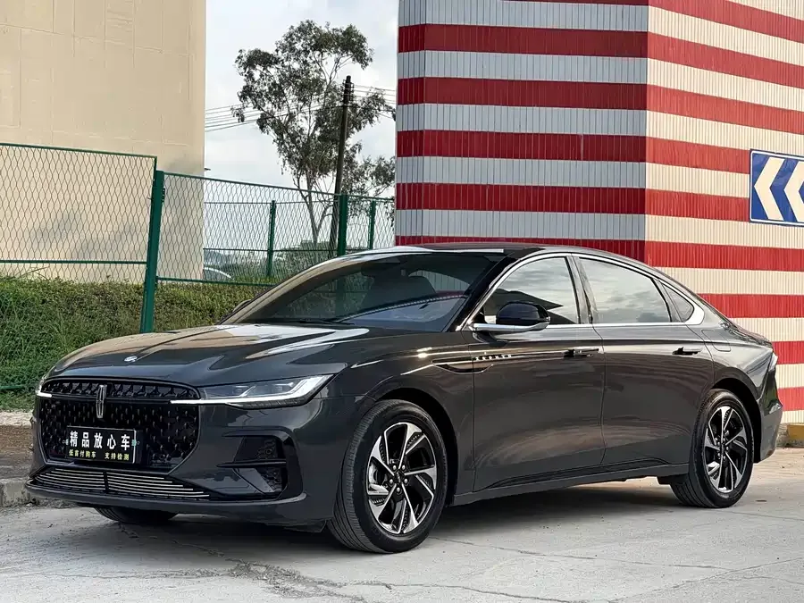 Lincoln Z 2023