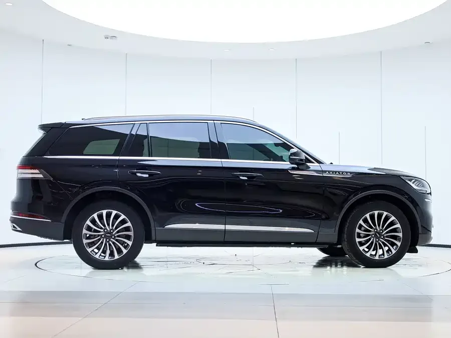 Lincoln Aviator Aviator 2023 3.0T V6 4WD Elegant Cruise Edition 6 Seaters 2024 — миниатюра 5