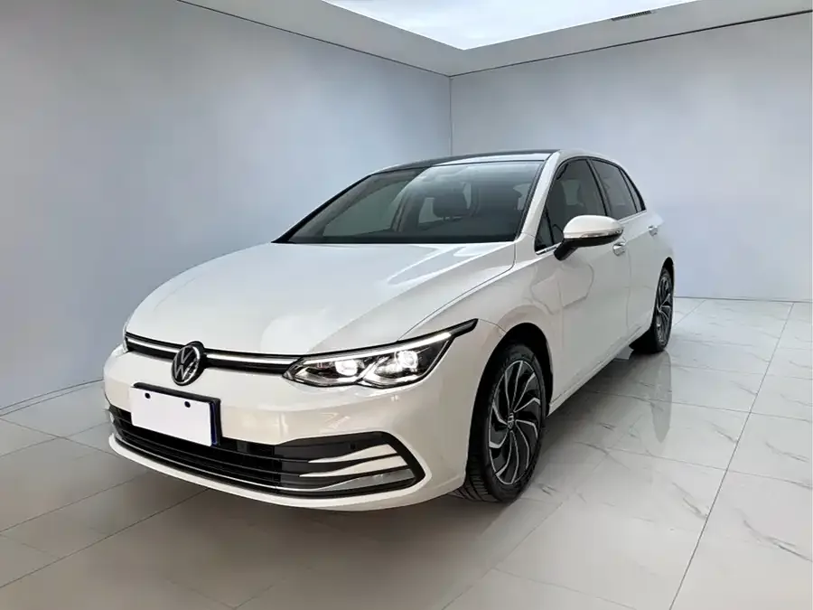 Volkswagen Golf 2022