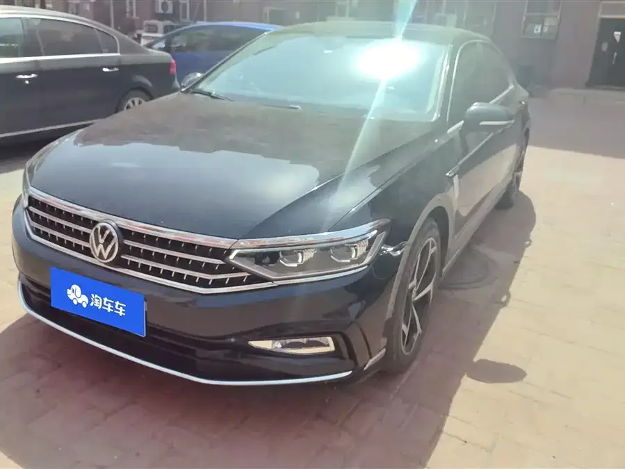 Volkswagen Magotan 2024