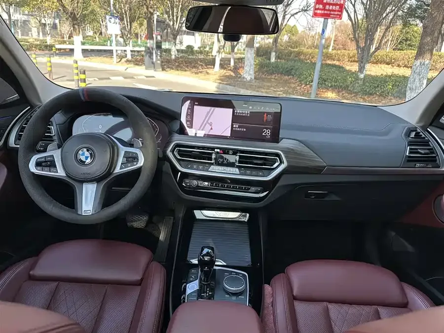 BMW X3 2022 xDrive30i Advanced M Night Package 2022 — миниатюра 3