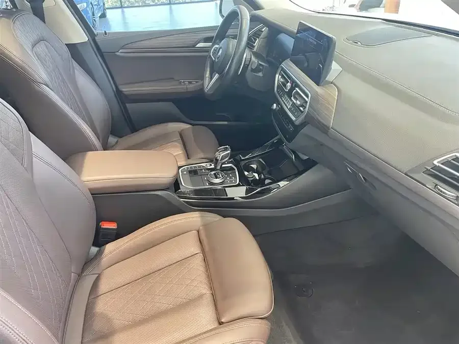 BMW X3 2022 xDrive30i Advanced M Night Package 2022 — миниатюра 3