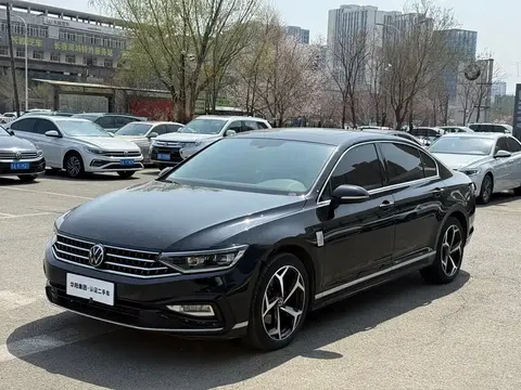 Volkswagen Magotan 2024 buy in Moscow